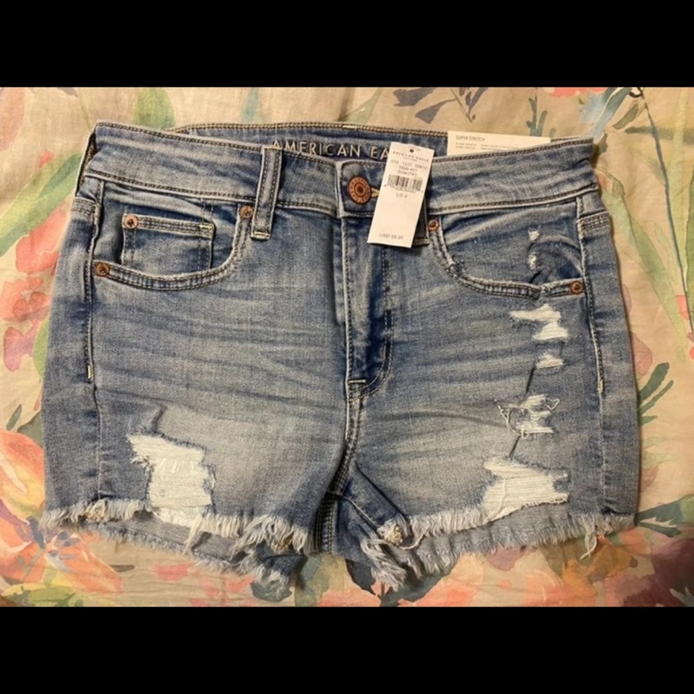 American Eagle Hi-Rise Shortie